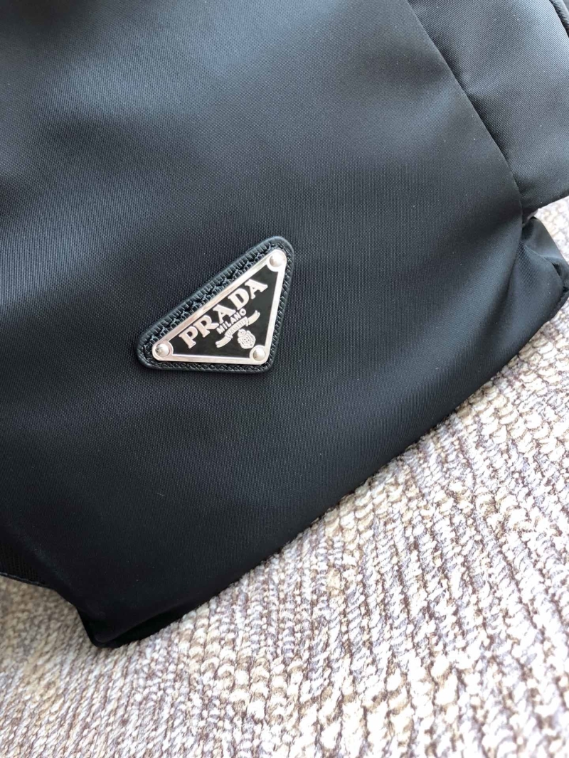 Pra*a backpacks